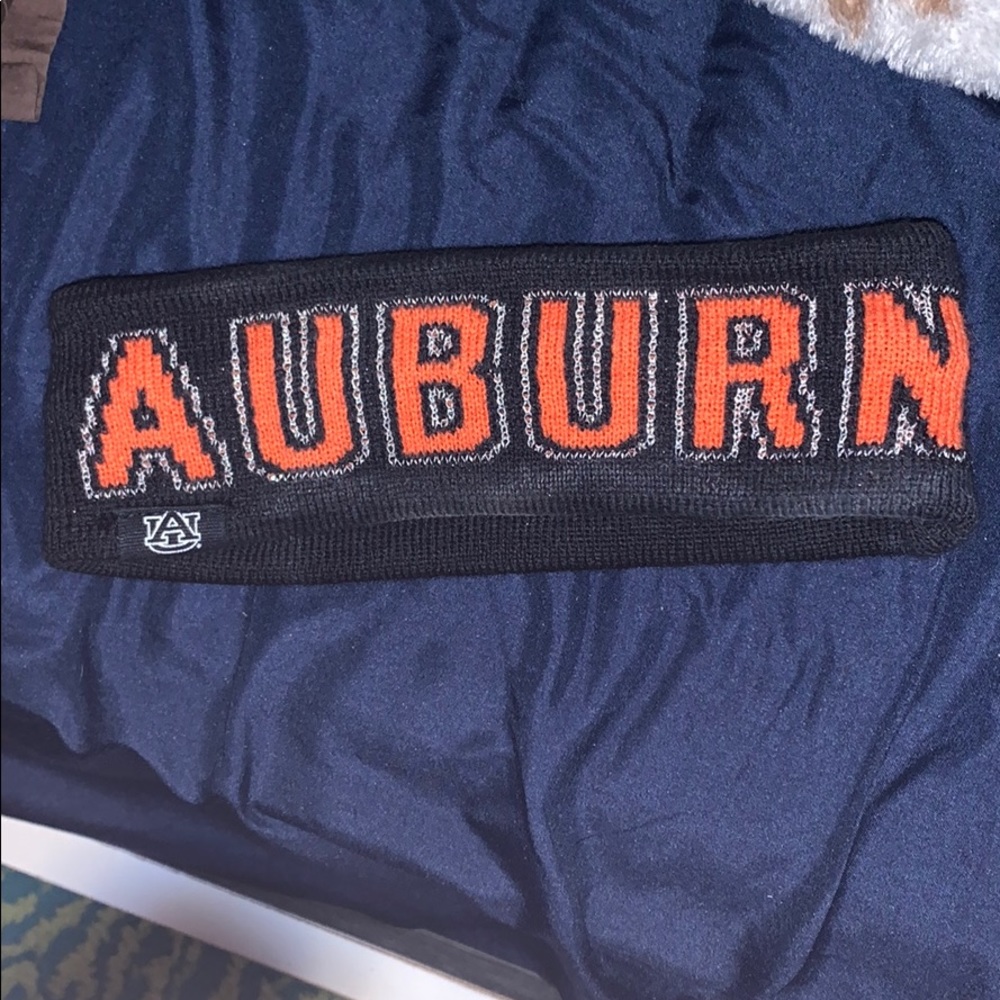 auburn headband